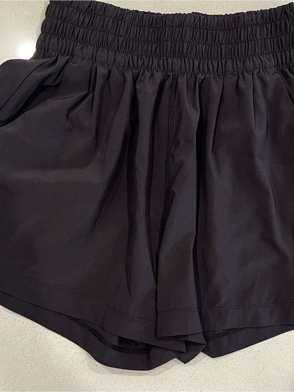 Vuori Black Villa Shorts - Picture 4 of 5